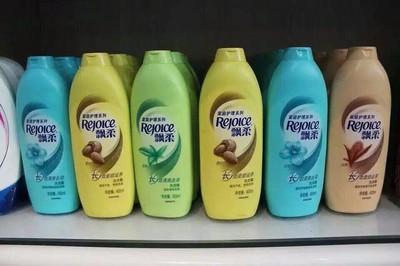 廣州沐雅日用品批發(fā) 源頭廠家直供，黑人牙膏香皂等優(yōu)質日用品盡攬